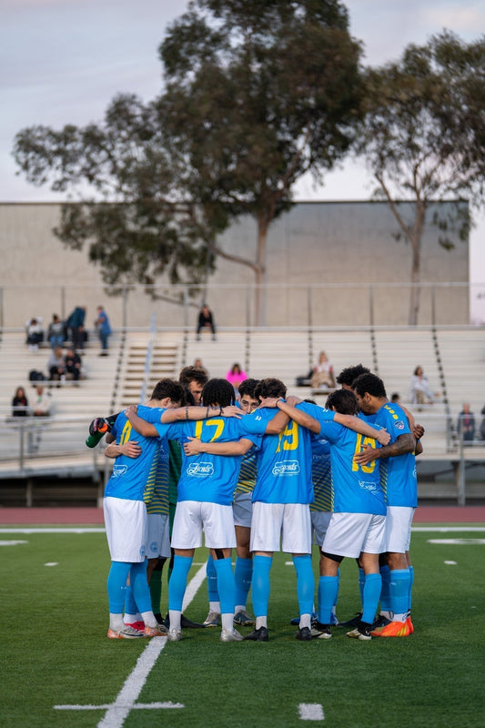 LBFC stays undefeated with dominant 3-0 win over Apple Valley